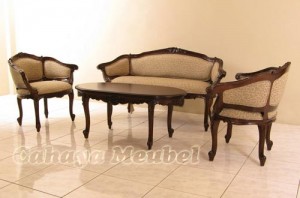 Set Sofa Ruang Tamu Klasik Jepara