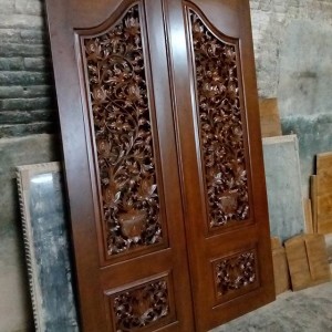 Pintu Rumah Ukir Kayu Jati