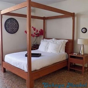 Tempat Tidur Modern Kanopi Kayu Jati